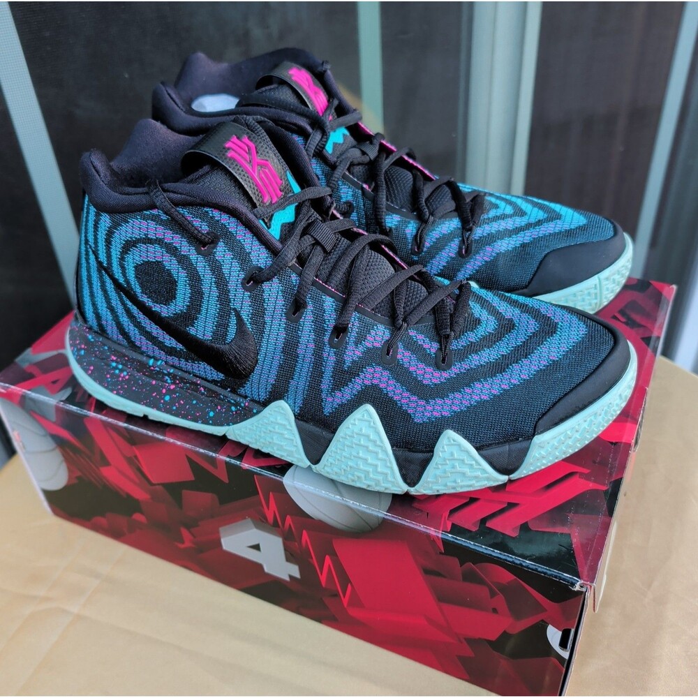 NIKE KYRIE 4 "DECADES PACK 80s" SIZE US 10